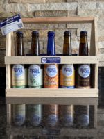 <b>Poel Plankje</b><br />Cadeauverpakking met 4 bieren en pinda's